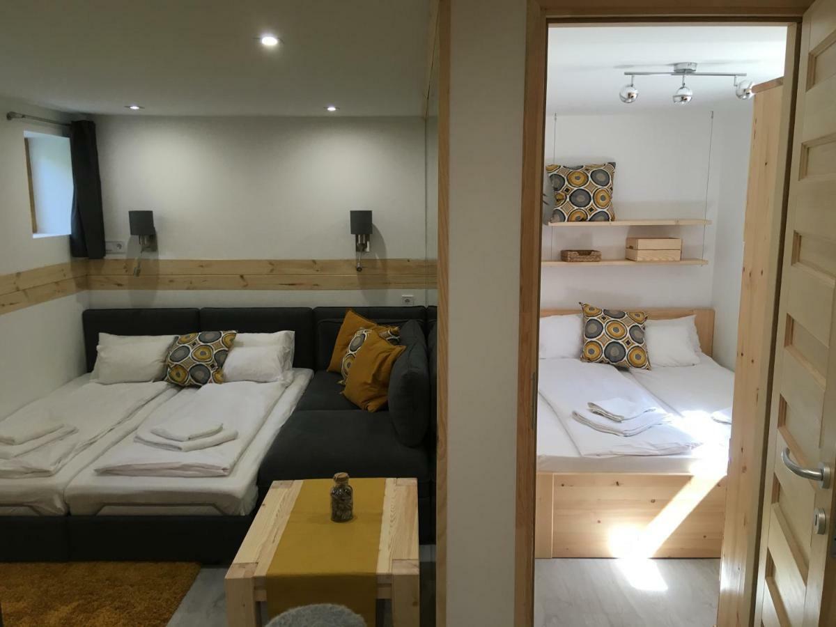 Modern Apartman Deluxe Guest House Alsoors Ngoại thất bức ảnh